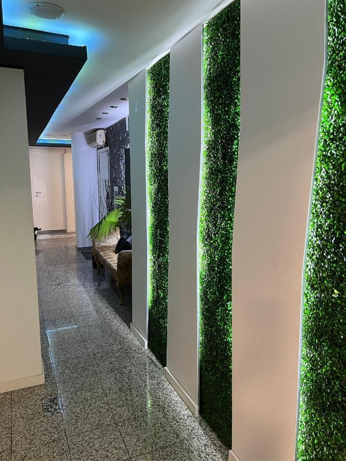 Modern Room With Indoor Shower Near The River - Quarto Moderno Com Duche Interior Proximo Da Ribeira Вила-Нова-ди-Гая Экстерьер фото